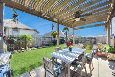 2812 Soffiano Lane, League City, TX 77573 - Photo 2