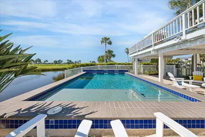 14021 Grambo Boulevard, Galveston, TX 77554 - Photo 2