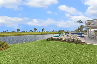 14021 Grambo Boulevard, Galveston, TX 77554 - Photo 26