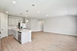 2815 Dark Lantern, Rosenberg, TX 77471 - Photo 4