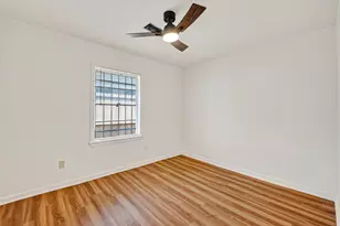 7426 Miley St, Houston, TX 77028 - Photo 16