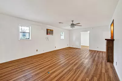 7426 Miley Street, Houston, TX 77028 - Photo 12