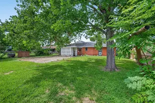 7426 Miley St, Houston, TX 77028 - Photo 24