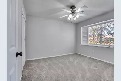 2305 Peach Lane, Pasadena, TX 77502 - Photo 8