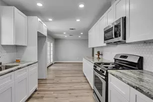 2305 Peach Ln, Pasadena, TX 77502 - Photo 16