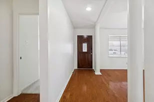 9642 Judalon Ln, Houston, TX 77063 - Photo 4