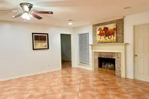 6710 S Mallard Dr, Fulshear, TX 77441 - Photo 12