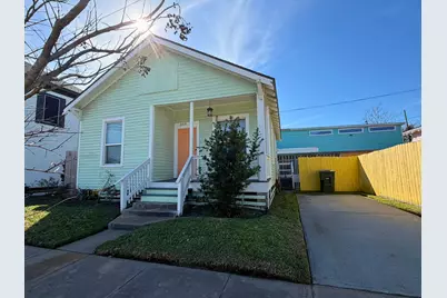 2219 45th Street, Galveston, TX 77550 - Photo 2