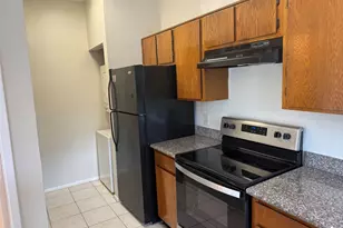 2710 Grants Lake Blvd, Sugar Land, TX 77479 - Photo 4