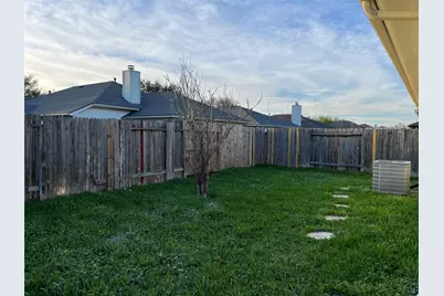 4018 Teal Run Meadows Drive, Fresno, TX 77545 - Photo 12