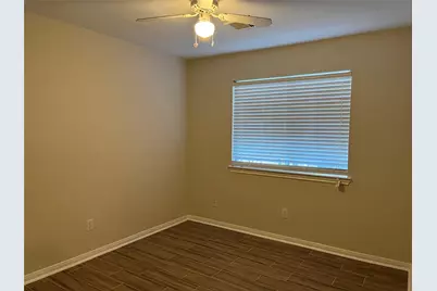 4018 Teal Run Meadows Drive, Fresno, TX 77545 - Photo 10