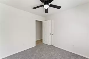 7725 St Lo Rd, Houston, TX 77033 - Photo 20