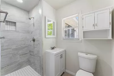 7725 St Lo Road, Houston, TX 77033 - Photo 24