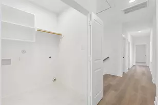 135 S Virginia Ave, La Porte, TX 77571 - Photo 10