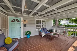 2019 Gostick St, Houston, TX 77008 - Photo 2