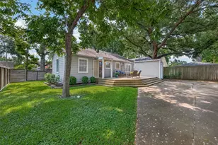 2019 Gostick St, Houston, TX 77008 - Photo 36