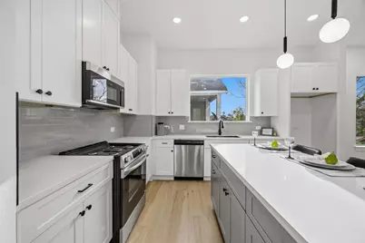 2010 - 2014 Yates Street, Houston, TX 77020 - Photo 14