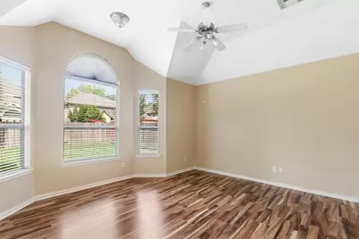 26032 Royal Emerald Lane, Kingwood, TX 77339 - Photo 28