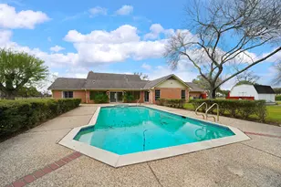 1810 Darby Ln, Fresno, TX 77545 - Photo 32