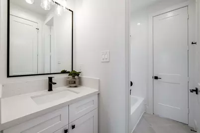 2011 Hopkins Street, Houston, TX 77006 - Photo 36