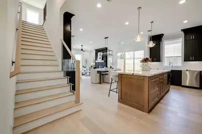 2011 Hopkins Street, Houston, TX 77006 - Photo 24