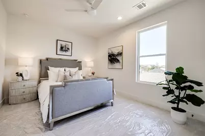 2011 Hopkins Street, Houston, TX 77006 - Photo 38