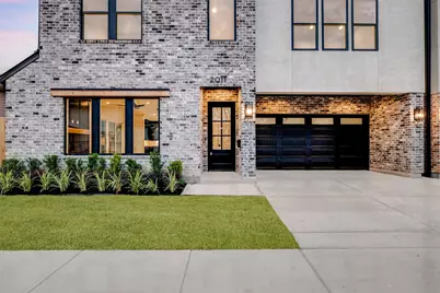 2011 Hopkins Street, Houston, TX 77006 - Photo 2