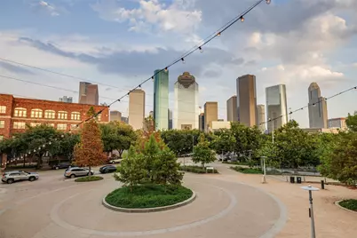 2011 Hopkins Street, Houston, TX 77006 - Photo 46