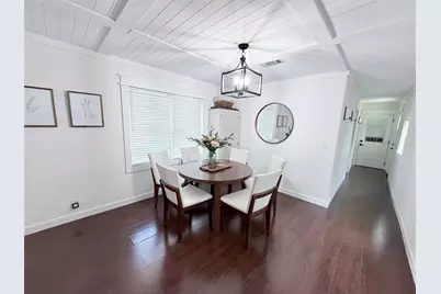 5948 Monroe Street, Groves, TX 77619 - Photo 8