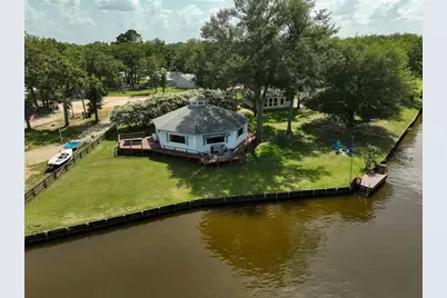 20559 Red Bud Court, Thornton, TX 76687 - Photo 1