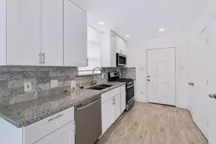 11522 Mosscrest Dr, Houston, TX 77048 - Photo 4