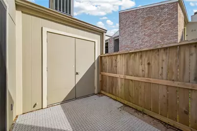 8100 Cambridge Street #80, Houston, TX 77054 - Photo 16