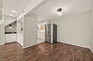 8100 Cambridge St, Houston, TX 77054 - Photo 12