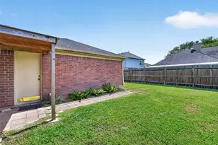 4004 S Dogwood Dr, Pearland, TX 77584 - Photo 44