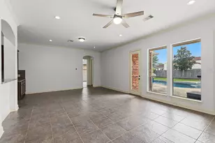 935 Poydras St, Sugar Land, TX 77498 - Photo 10