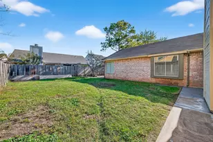 11415 Chariot Dr, Stafford, TX 77477 - Photo 30