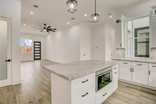 6814 Hartland Ave, Houston, TX 77055 - Photo 6