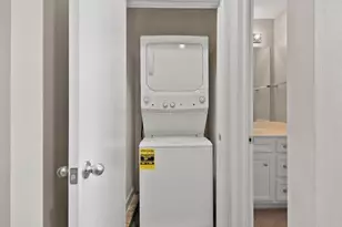 8705 Bryam St, Houston, TX 77061 - Photo 12