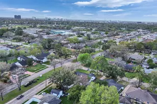 5675 Sylmar Rd, Houston, TX 77081 - Photo 42