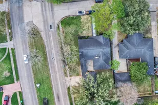 5675 Sylmar Rd, Houston, TX 77081 - Photo 38