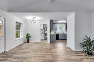 5675 Sylmar Rd, Houston, TX 77081 - Photo 18