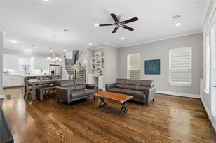 2604 Bevis St, Houston, TX 77008 - Photo 18