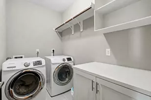 2604 Bevis St, Houston, TX 77008 - Photo 32