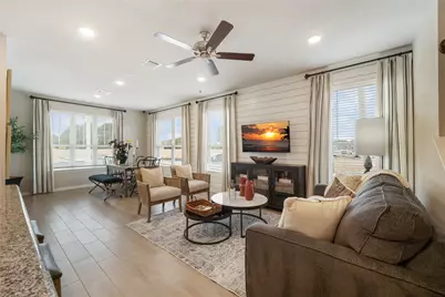 2307 Seven Oaks Boulevard #13, Tomball, TX 77375 - Photo 10