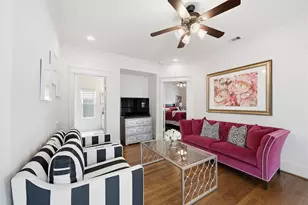 729 E 7th 1/2 St, Houston, TX 77007 - Photo 32