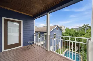 729 E 7th 1/2 St, Houston, TX 77007 - Photo 26