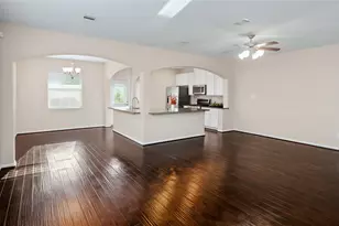 8403 Columbia Forest Dr, Houston, TX 77095 - Photo 4