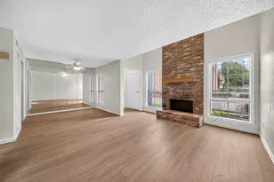 3200 S Gessner Rd, Houston, TX 77063 - Photo 4