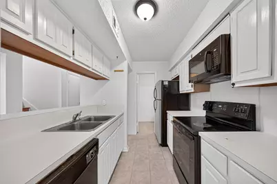 3200 S Gessner Road #348, Houston, TX 77063 - Photo 12