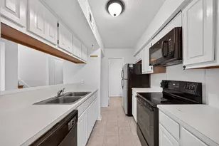 3200 S Gessner Rd, Houston, TX 77063 - Photo 12